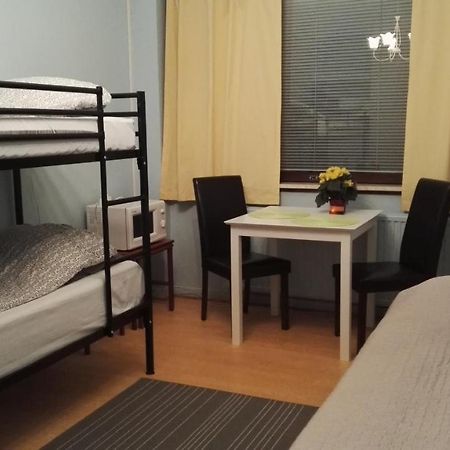 Guesthouse Outa روفانييمي المظهر الخارجي الصورة