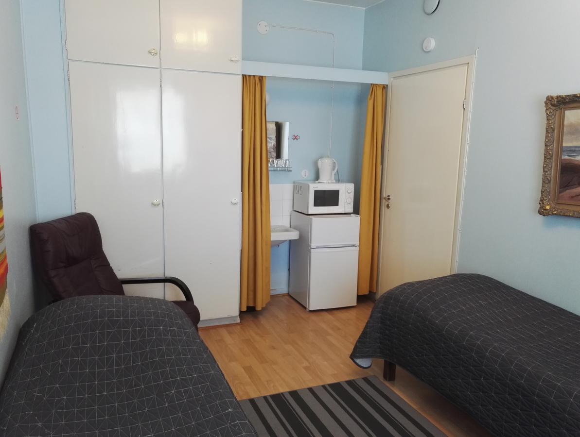 Guesthouse Outa روفانييمي المظهر الخارجي الصورة